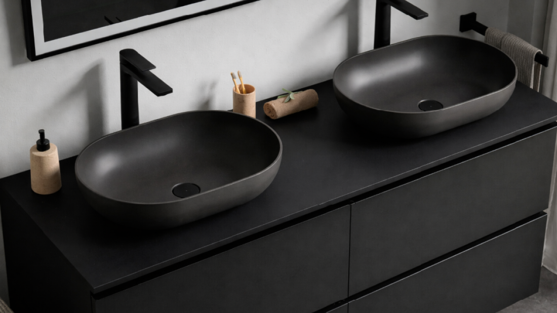 Czerń w łazience to więcej niż kolor: Styl, funkcja i technologia