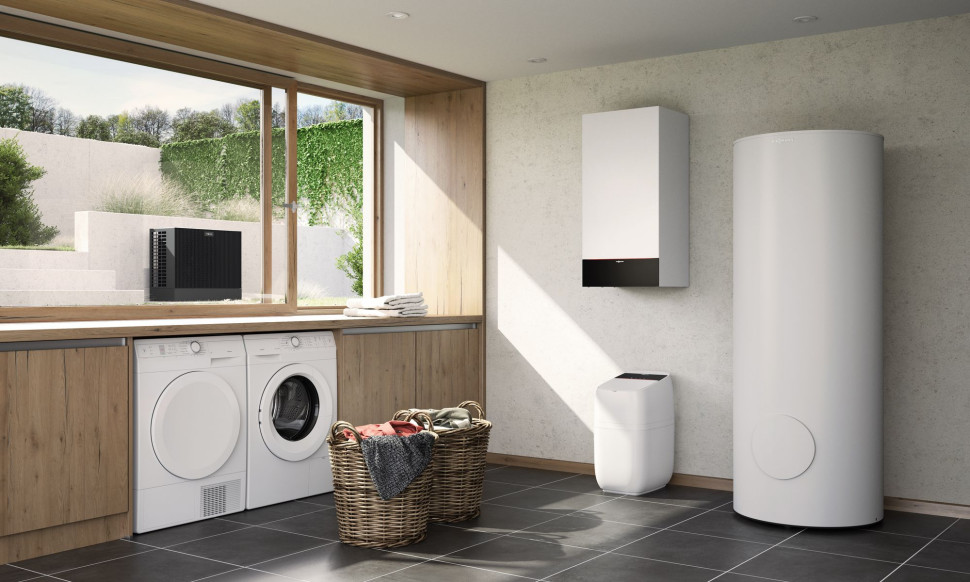 Pompa ciepła Vitocal 200-S R32 przeznaczona jest do ogrzewania, chłodzenia pomieszczeń oraz przygotowania ciepłej wody użytkowej