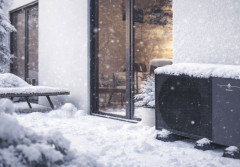 Grzałka w pompie ciepła zimą: awaryjny „pożeracz prądu” czy kluczowe zabezpieczenie systemu?