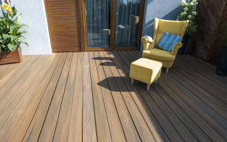 Na co zwrócić uwagę przy wyborze desek kompozytowych i jaka jest ich trwałość?