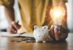 Nowoczesne sposoby na niższe rachunki: Jak sprytnie zarządzać oświetleniem?