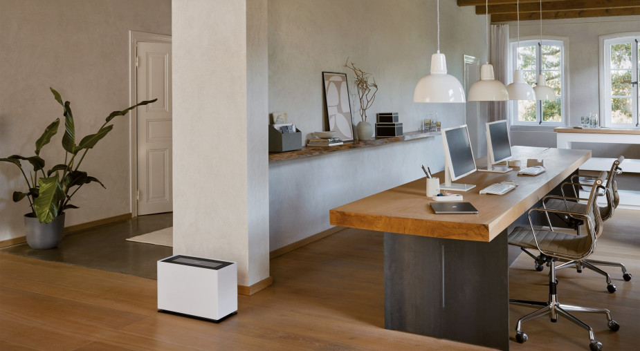 Suche wnętrza zimą. Jak szybko przywrócić komfortowy poziom nawilżenia w dużych wnętrzach?