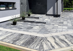 Podjazd i taras z kostki brukowej: TOP kolory i połączenia, które działają