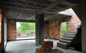 Przegląd technologii stropowych: od płyty Teriva po systemy Smart i Vector