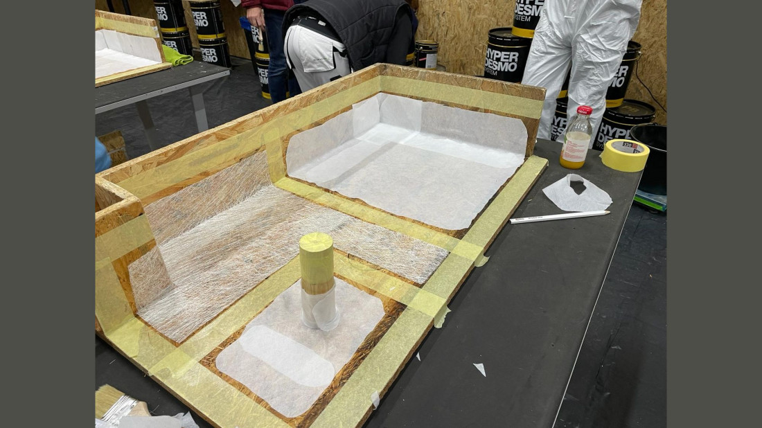 Szkolenia Alchimica 2026 z aplikacji żywic Hyperdesmo na dachach i tarasach. Sprawdź listę i bądź na bieżąco