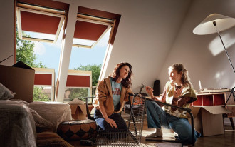 Rolety do okien dachowych - dekoracja poddasza i prostota obsługi