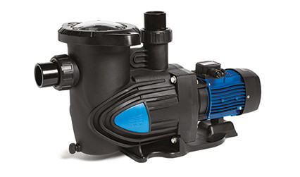 EBARA SWX - pozioma samozasysająca odśrodkowa pompa basenowa z wbudowanym filtrem wstępnym.