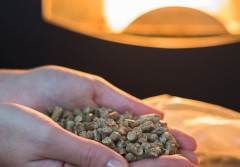 Wyłączać piec na pellet na noc? To częściej szkodzi niż pomaga!