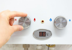 Kocioł gazowy czy pompa ciepła? Ile naprawdę kosztuje ogrzewanie w 20 lat - z ETS2 od 2027