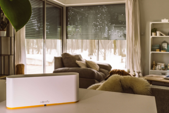 Zima pod kontrolą. 6 smart rozwiązań dla domu podczas wyjazdu