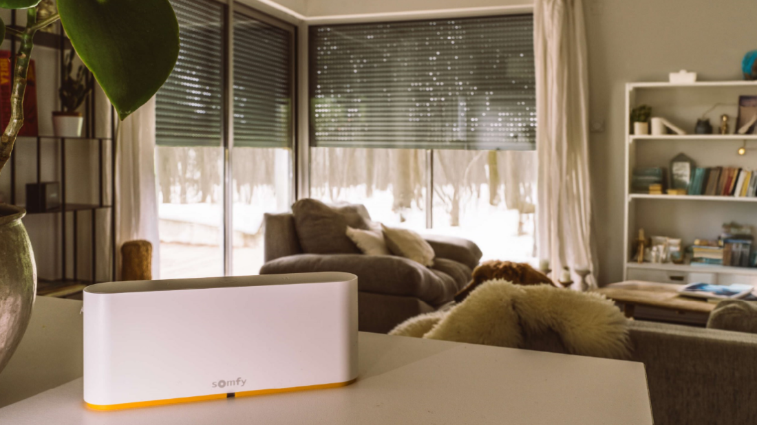 Zima pod kontrolą. 6 smart rozwiązań dla domu podczas wyjazdu