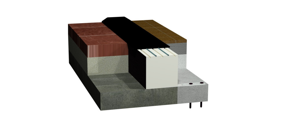 Podwalina pod bramy garażowe PBKT z KLINARYTU® w jest elementem złożonym z podwaliny z KLINARYTU®  oraz specjalnie wyprofilowanym najazdowym progiem gumowym.