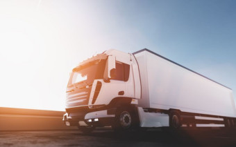 Podłączenie gniazda 7-pin - najczęstszy błąd wynika z widoku złącza