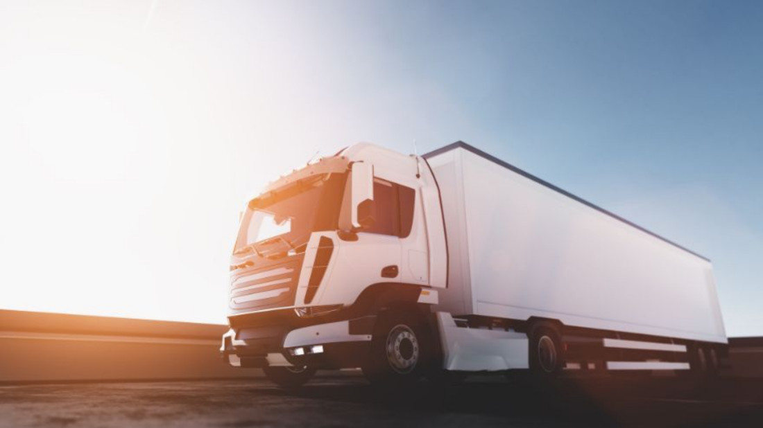 Podłączenie gniazda 7-pin - najczęstszy błąd wynika z widoku złącza