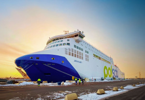 Systemy rurowe Geberit Mapress zastosowane na promie pasaźerskim Jantar Unity