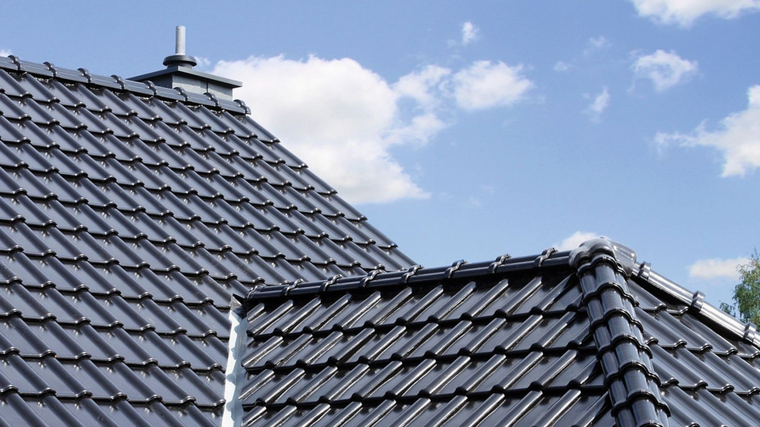 Dachówka Piemont na remont dachu. Nowe pokrycie na starej więźbie