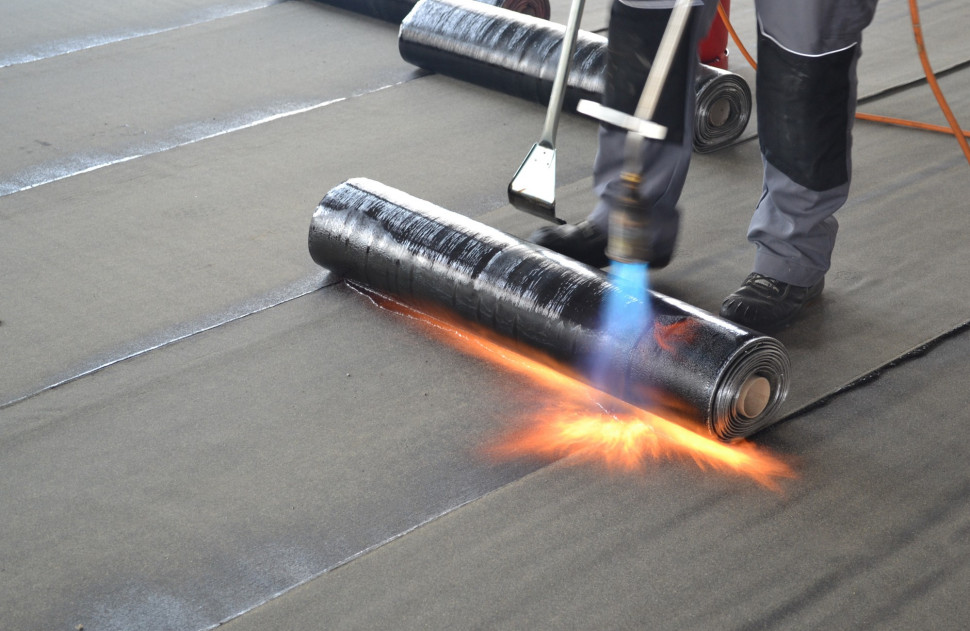 Dobry dach to nie koszt – to inwestycja, która przez całe życie domu pracuje po stronie inwestora