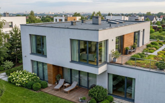 Dach płaski jako piąta elewacja - nowoczesna architektura i sprawdzone systemy swisspor