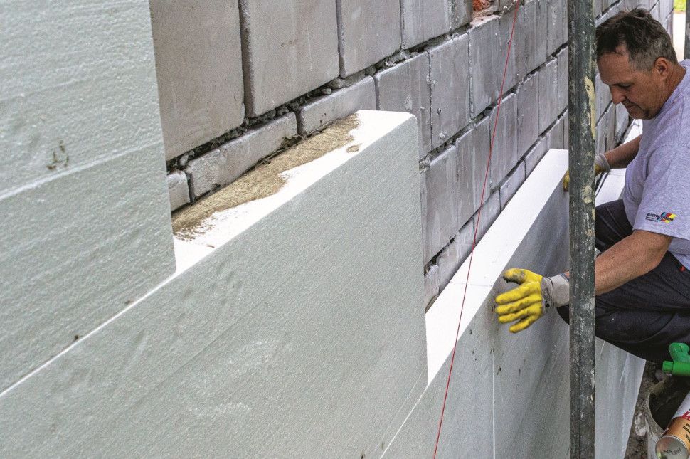 ściany ocieplone styropianem