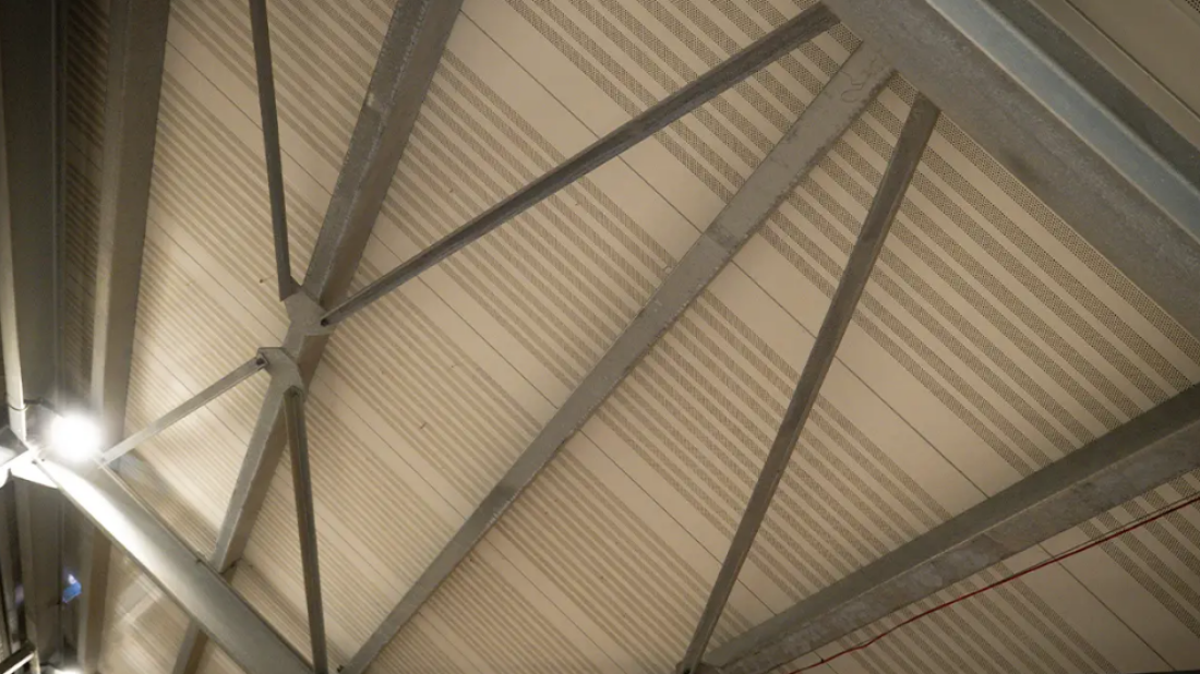 Jak skutecznie wyciszyć inwestycję? Płyty warstwowe akustyczne Alamentti Sound Pro 