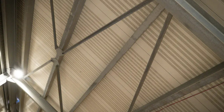 Jak skutecznie wyciszyć inwestycję? Płyty warstwowe akustyczne Alamentti Sound Pro 