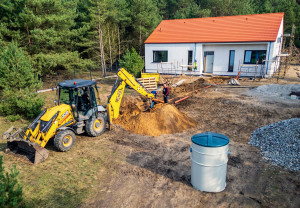 Szambo vs. biologiczna oczyszczalnia. Spójrz na bilans wydatków po 5 i 10 latach