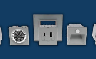 Szklane panele i ramki, czyli sposób na ekskluzywne wnętrze