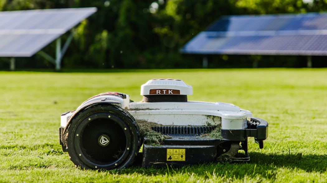 Dlaczego warto wybrać roboty koszące Ambrogio? Najważniejsze zalety cenione przez użytkowników