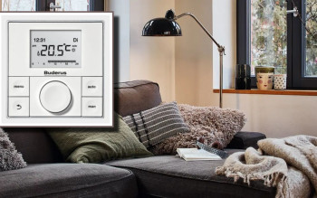 Jaka jest rola regulatorów pokojowych w instalacji grzewczej?