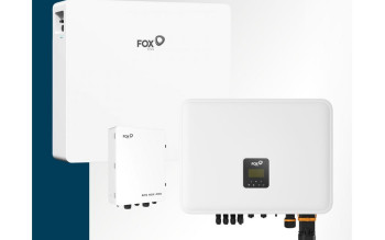 Niezależność energetyczna budynku. Dlaczego warto wybrać zestaw hybrydowy FoxESS?