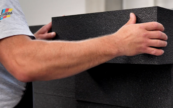 Jak obniżyć rachunki za ogrzewanie domu? Dobra izolacja EPS i XPS to podstawa