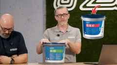 Przyspiesz swoją pracę dzięki klejowi UZIN KE 66 HT. Idealny do podłóg LVT i wykładzin z rolki