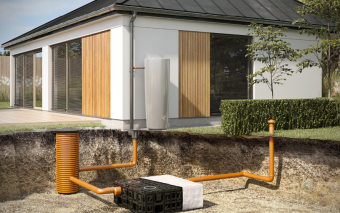 Bo każda kropla ma znaczenie: Praktyczne sposoby na retencję wody deszczowej wokół domu