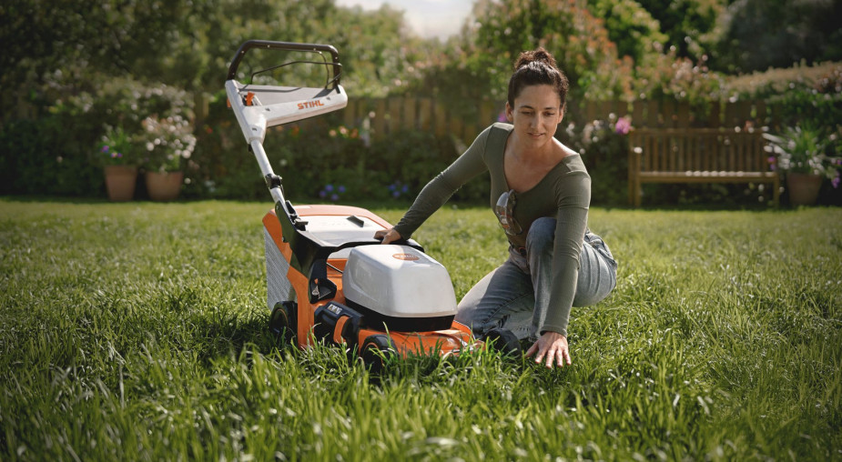 Nadszedł czas na wiosenną pielęgnację trawnika