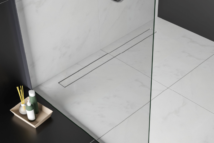 Minimalizm totalny w łazience: Poznaj sekret ukrytego odpływu Wiper Invisible