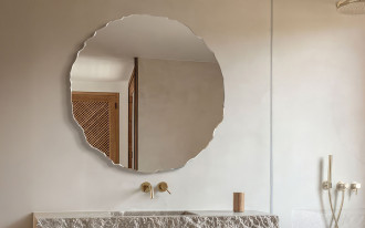 Era - oryginalne lustro z łupaną krawędzią