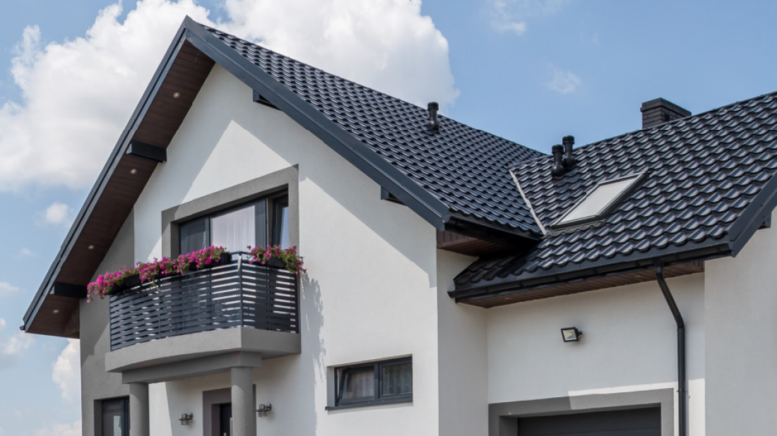 Design i funkcjonalność - porównanie rynien okrągłych i kwadratowych