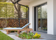 Co na taras na gruncie: 4 sposoby dopasowane do budżetu i warunków