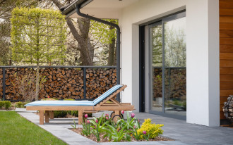 Co na taras na gruncie: 4 sposoby dopasowane do budżetu i warunków