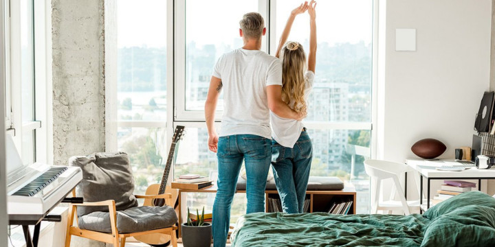 Ile nawiewników zamontować? W trzypokojowym mieszkaniu może być ich aż 6!