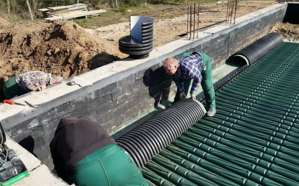 Montaż grzebieni i kolektorów