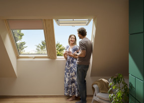 Okno klapowo-obrotowe VELUX GNL