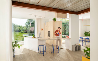 Jakie panele sprawdzą się w łazience i kuchni?