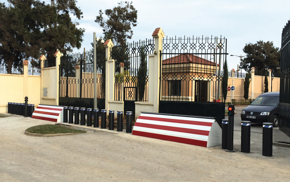 Zapory drogowe stosuje się tam, gdzie wymagany jest najwyższy poziom ochrony i natychmiastowa reakcja