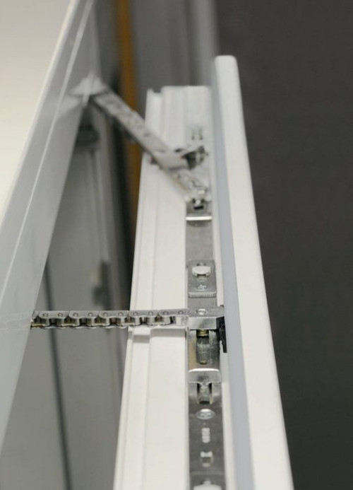 Siłownik okienny ukryty, fot. G-U Polska