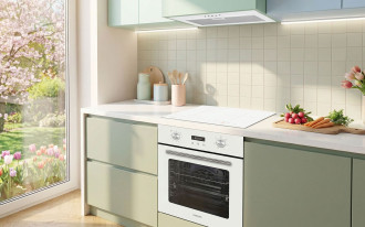 Kompaktowa rewolucja w kuchni: dlaczego sprzęt AGD 45 cm i biel wyznaczają nowy standard w małych mieszkaniach