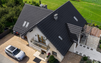 Dachówka ceramiczna TITANIA - pokrycie dachu odporne na zmieniające się trendy