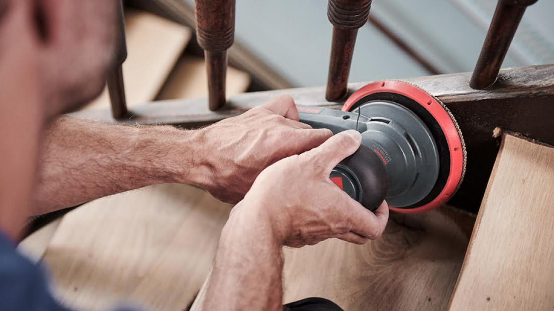 Perfekcyjne wykończenie drewna: Odkryj MENZER i Scheppach