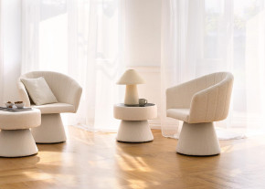 Fotel i pufa Essenza – wielofunkcyjna strefa relaksu 