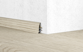 Elegancja i funkcjonalność w każdym detalu czyli listwa przypodłogowa PCV Effect Queen